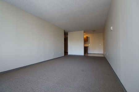 1224 14 Avenue SW, Calgary - Photo 4