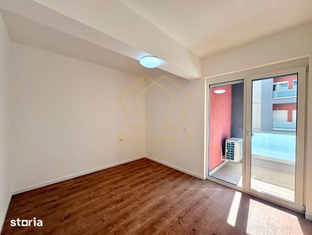 Apartament super cu 3 camere si 2 bai | Aradului - Fotografie 3