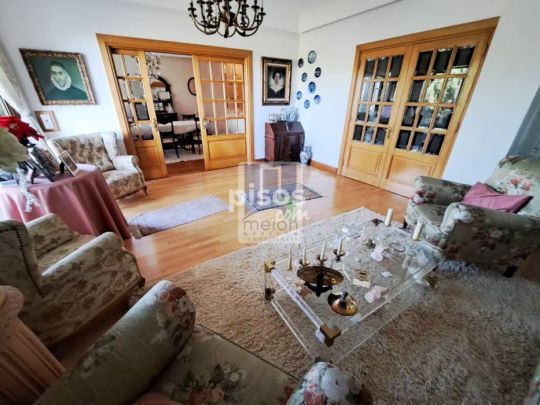 Piso en alquiler en Calle de Luis Rodríguez Arango - Photo 1