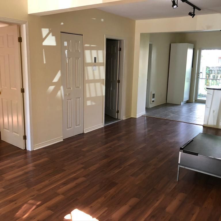 4 ½ IMPECCABLE – Rez-de-jardin – Secteur calme & près du métro ! - Photo 1