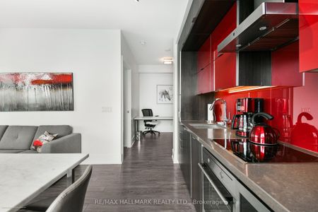 300 Front Street Lofts 300 , #2712 - Photo 3