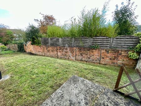 Location Maison 5 pièces 77m² - Photo 4