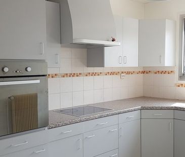 Location Appartement 3 pièces 64m² SUCY EN BRIE 94370 - Photo 1