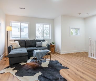 For Lease - 50 Martin Street Unit# 2, Thorold, Ontario - Photo 3