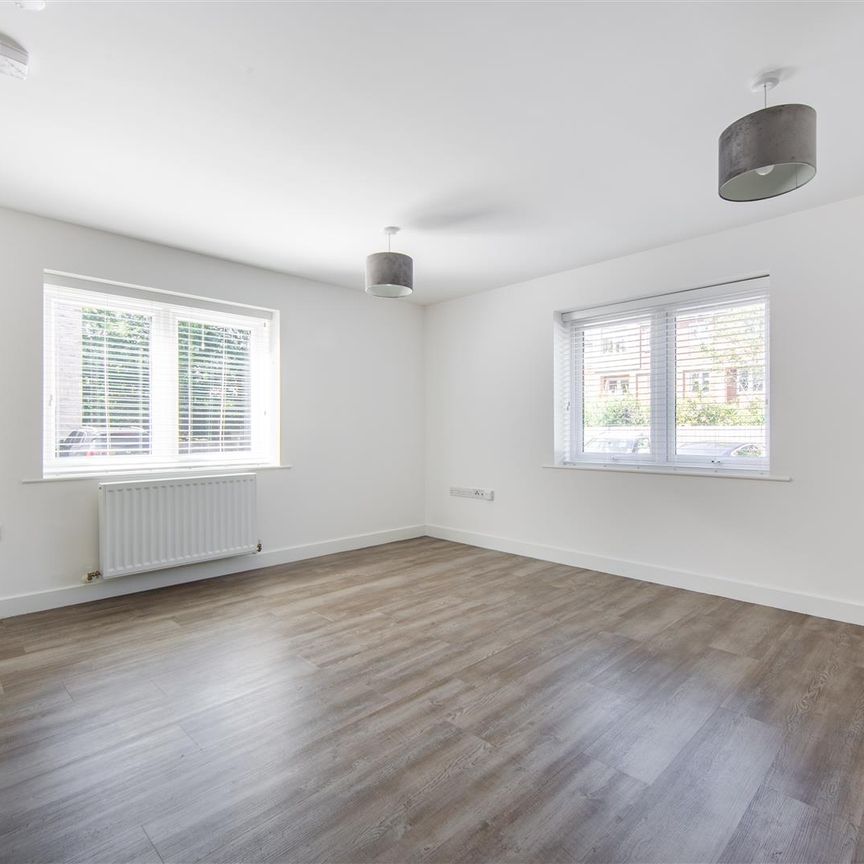 2 bed apartment to rent in Hemingway Court, Newcastle Upon Tyne, NE20 - Photo 1