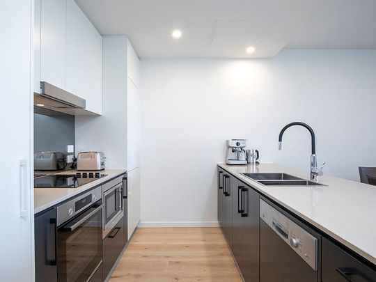 Inner Kingston Lifestyle - Fully Furnished! - Photo 1