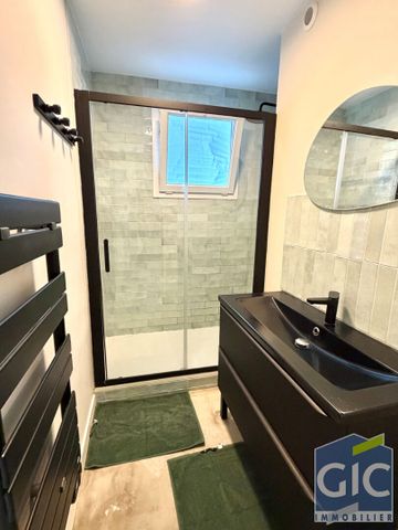 Location Appartement 2 pièces 49m² - Photo 4