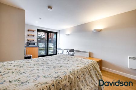 Studio to rent - Photo 2