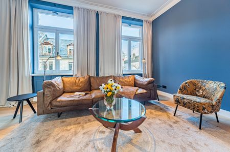 City-Residence: Komplett sanierte und neu möblierte 3,5 Zi-Wohnung mit 2 Schlafzimmern und 2 Bädern - Photo 4