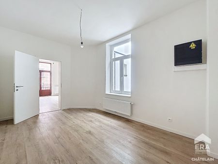 PRACHTIG 30 m² STUDIO/APPARTEMENT TE HUUR IN SAINT GILLES - Photo 2