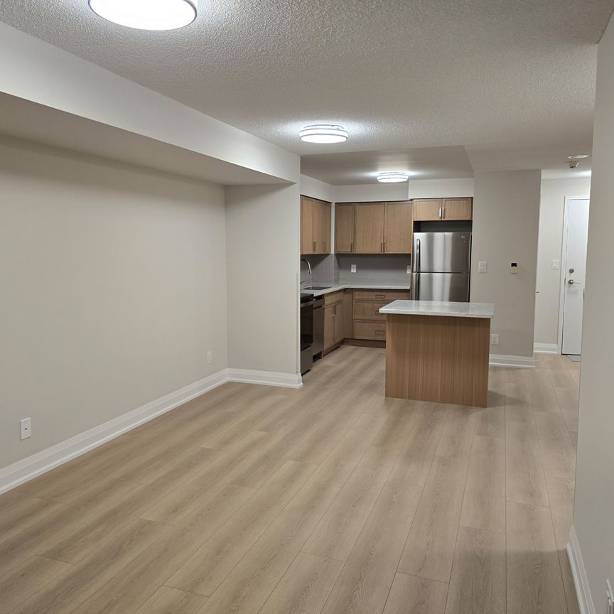 For Lease - 3880 Duke Of York Boulevard Unit# 2103, Mississauga, Ontario - Photo 1