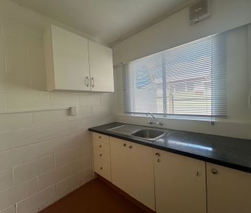 3/43a Merton Street - Photo 3