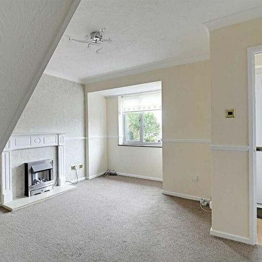 2 bedroom terraced house to rent - Photo 1