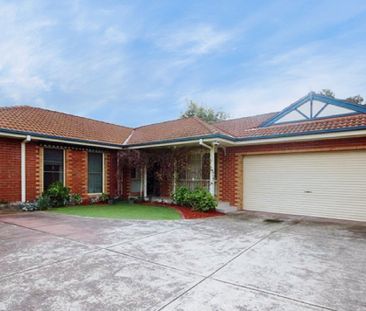 Three bedrooms rear unit – Vermont Secondary College Zone - Photo 2