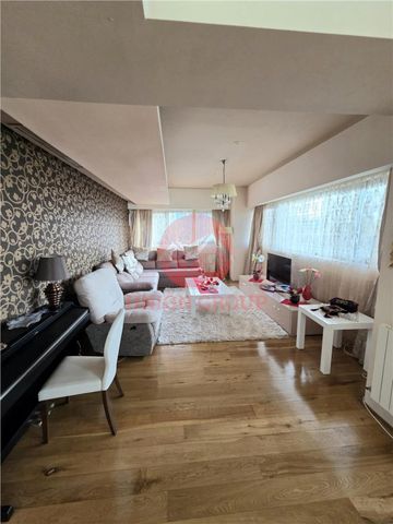 Apartament Superb, pe Malul Marii, zona Faleza Nord - Photo 2