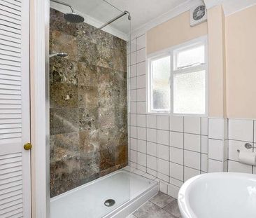 Queens Road, Guildford, GU1 - Photo 6