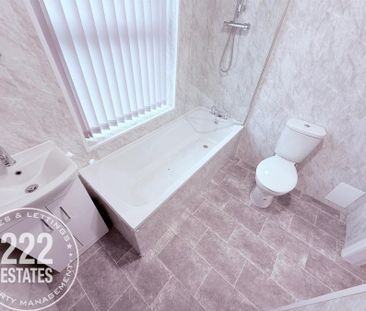 Lovely Lane - Warrington - WA5 - Photo 6