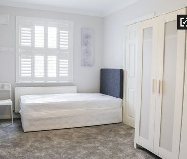 Bed for rent in 4-bedroom house in Stoneybatter, Dublin - Photo 3