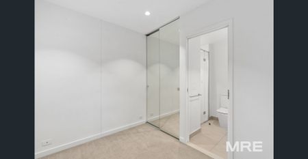 Stunning views in the heart of Southbank - Photo 3