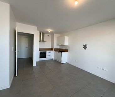 Location Appartement 2 pièces 42m² - Photo 1