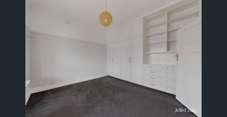 ‘MAYREEF’ – A Welcoming Family Living - Photo 4