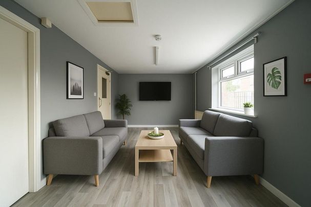 7 bedroom terraced house to rent - Photo 1