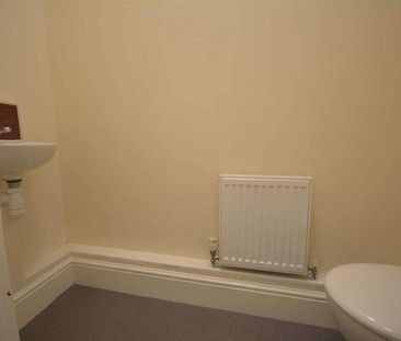 Springfield Road, Springfield, Wigan, WN6 - Photo 4