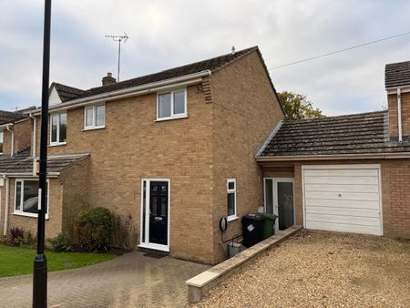 CastorOld Pond Lane, PE5, Cambridgeshire - Photo 3