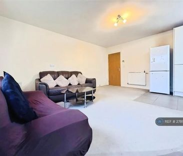 2 bedroom flat to rent - Photo 3