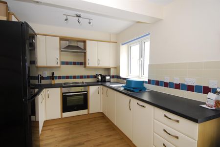 Quaker Lane, Plymouth - Photo 4