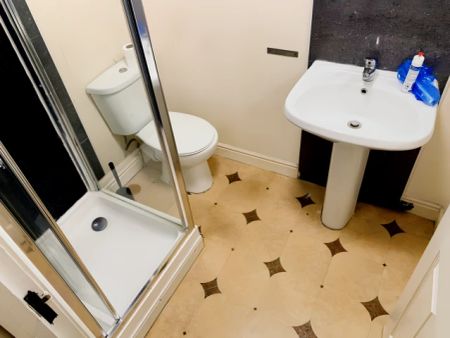 2 Bed 2 Bath - Photo 4