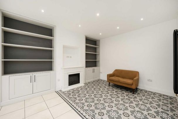 4 bedroom semi-detached house to rent - Photo 1