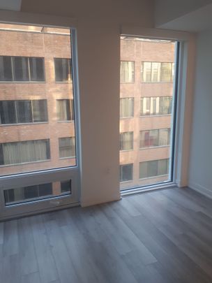 For Lease - 121 St Patrick Street Unit# 423, Toronto, Ontario - Photo 1