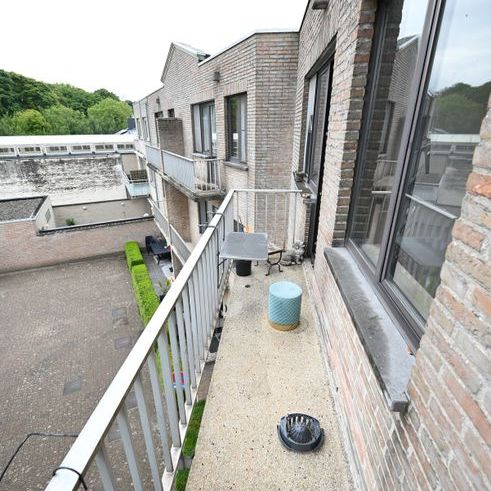 Appartement te huur - Photo 1