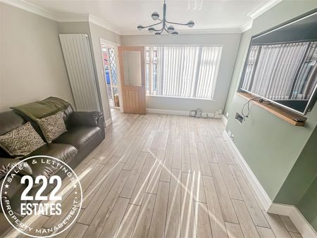 Havisham Close Birchwood - Birchwood Warrington - WA3 - Photo 4