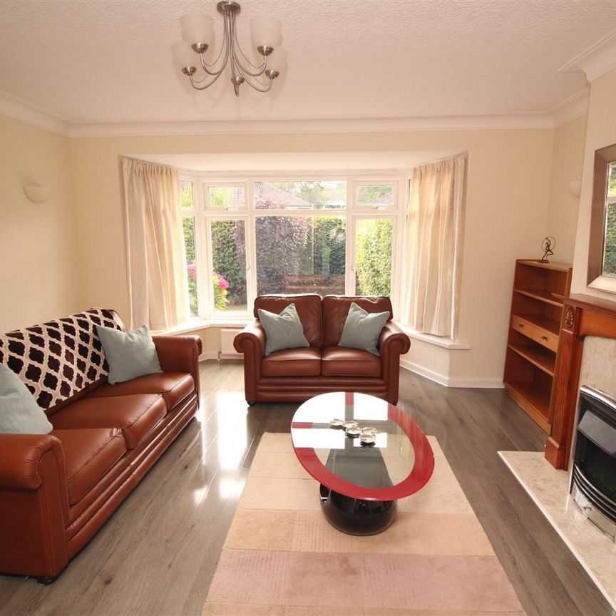 3 bedroom Semi-detached house to rent in Newlands Avenue, Gosforth, Newcastle Upon Tyne - Photo 1