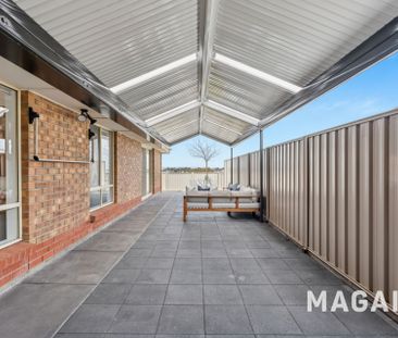 Perfectly positioned family home - Photo 6