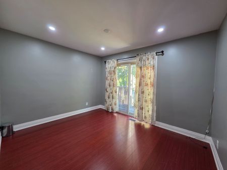 For Lease - 33 Kilbride Road, Toronto, Ontario - Photo 4