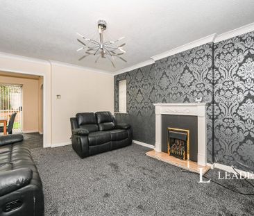 3 bedroom detached house to rent - Photo 5