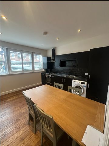 1 Bed Flat, London, SW14 - Photo 4
