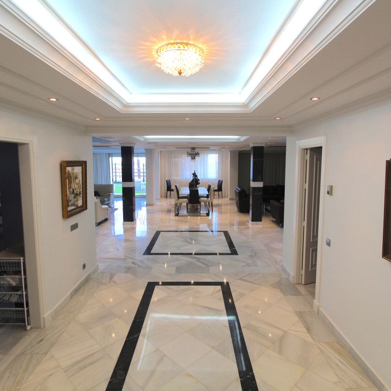 Ground Floor Apartment · Puerto Banús - Photo 1