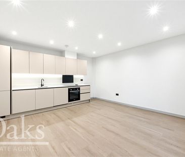 Dingwall Road, East Croydon, Surrey - Photo 1