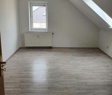 HÃ¼bsche Wohnung mit groÃem Balkon mit weitem Blick! - Foto 1