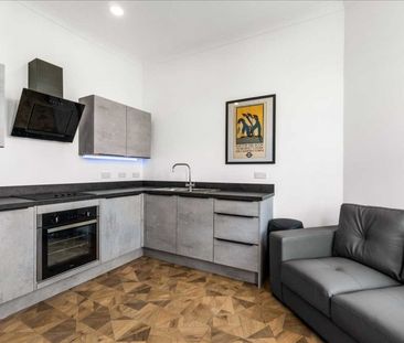 Gordon Terrace, Plymouth - Photo 1