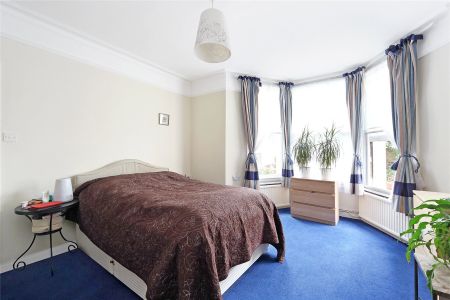 Stormont Road, Battersea, SW11 flat to rent - Photo 3