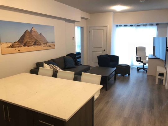 Two bedroom condo Barrie - Photo 1