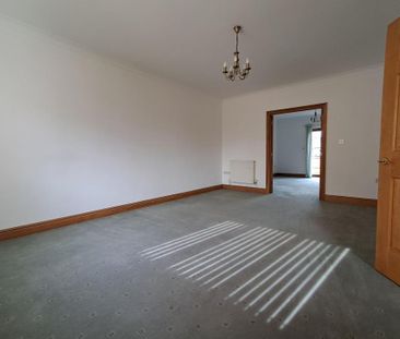4 bedroom terraced house to rent - Photo 1