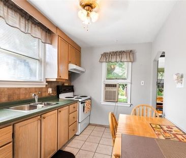 For Lease - 212 East 21st Street, Hamilton, Ontario - Photo 3