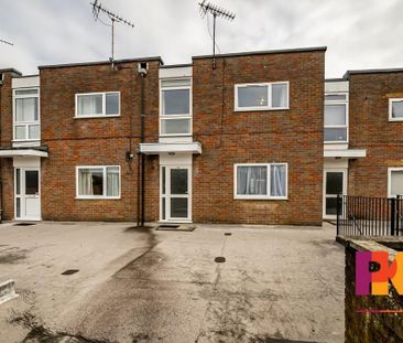 3 bedroom maisonette to rent - Photo 3