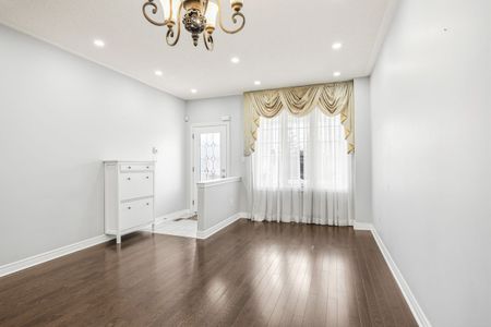 For Lease - 33 Tomabrook Crescent, Brampton, Ontario - Photo 3